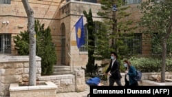 Ambasada Kosovo de la Ierusalim, fotografiată cu câteva minute înainte de inaugurare