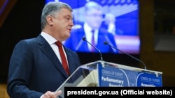 Президент Украины Петр Порошенко на выступлении в ПАСЕ, Страсбург, 11 октября 2017 год