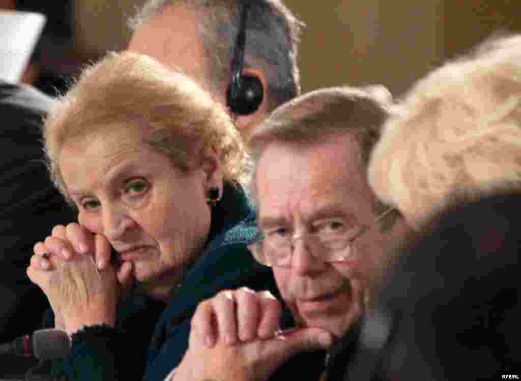 Former U.S. Secretary of State Madeleine Albright (left) joins Havel at his Forum 2000 Conference in Prague in October 2007.