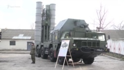 Россия развернула в Крыму ракетные комплексы С-400 (видео) Россия развернула в Крыму ракетные комплексы С-400 (видео)